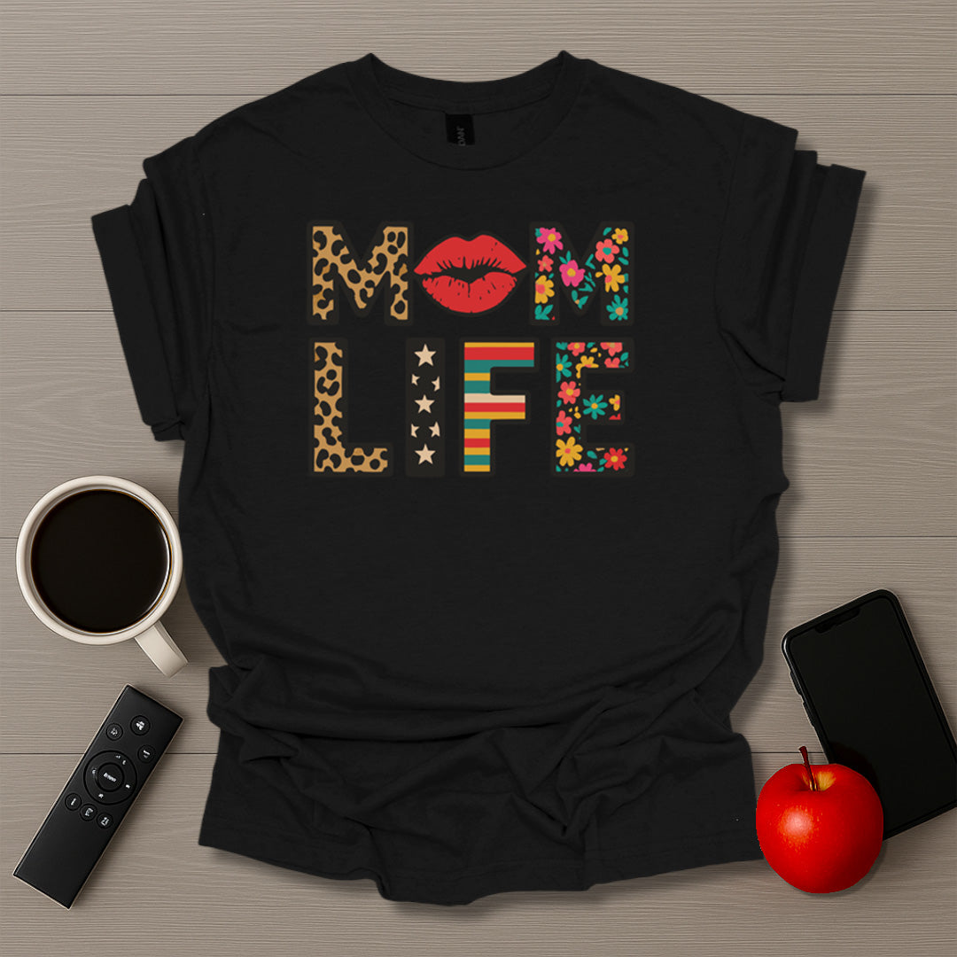 Mom Life Retro Lips