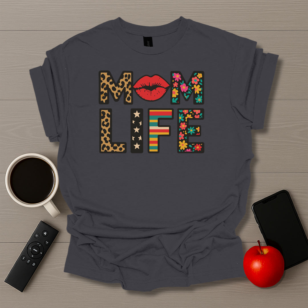 Mom Life Retro Lips