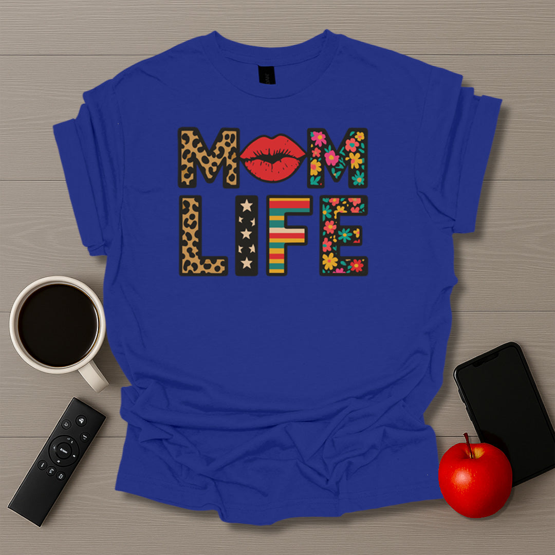 Mom Life Retro Lips